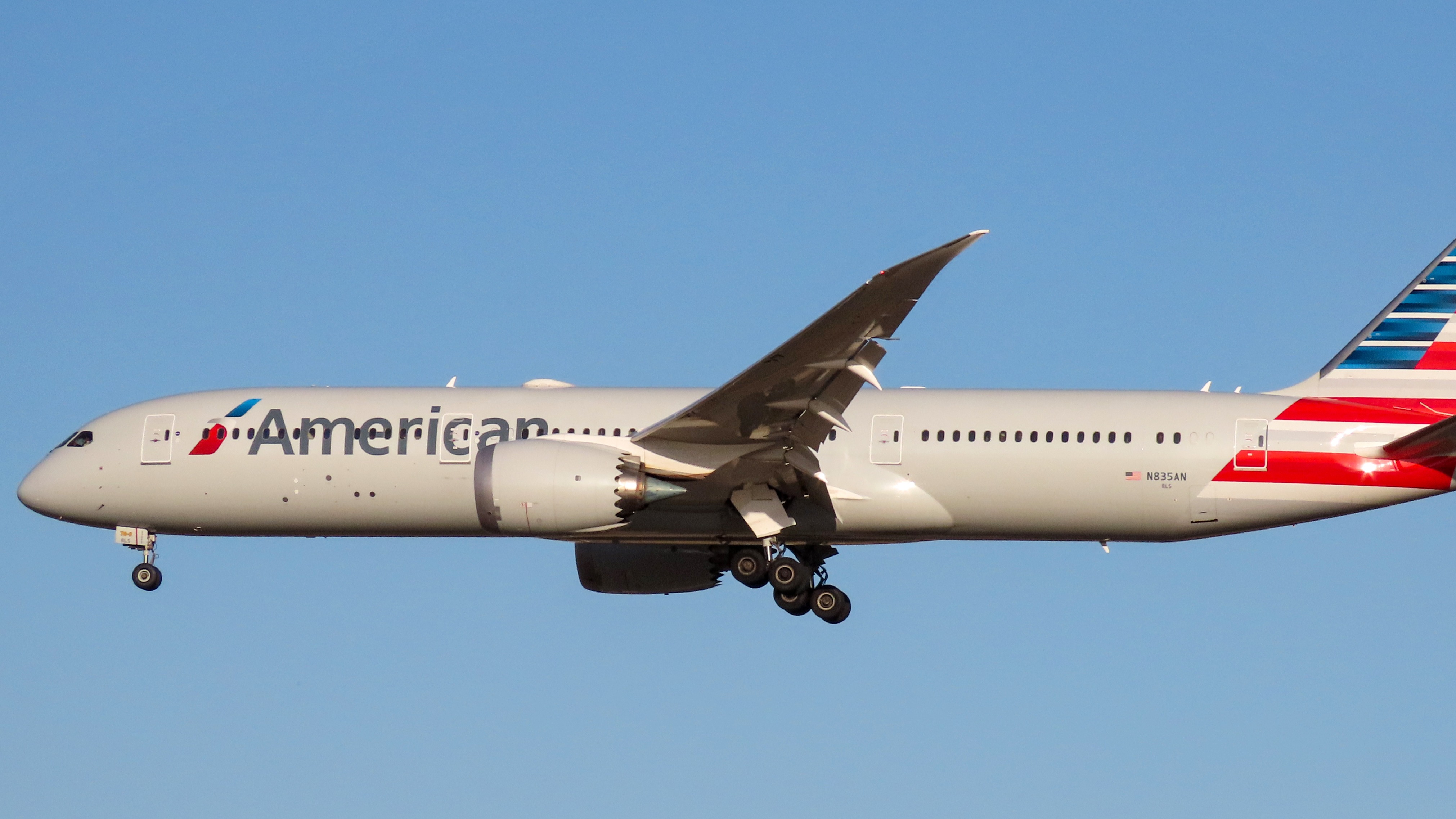 Ultimate Guide How Do I Talk to Someone at American Airlines for Fast Help Call 18664632404