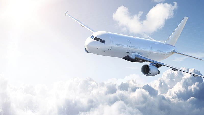 StepbyStep Guide to Contacting a Live Agent at American Airlines via Phone Email or Chat