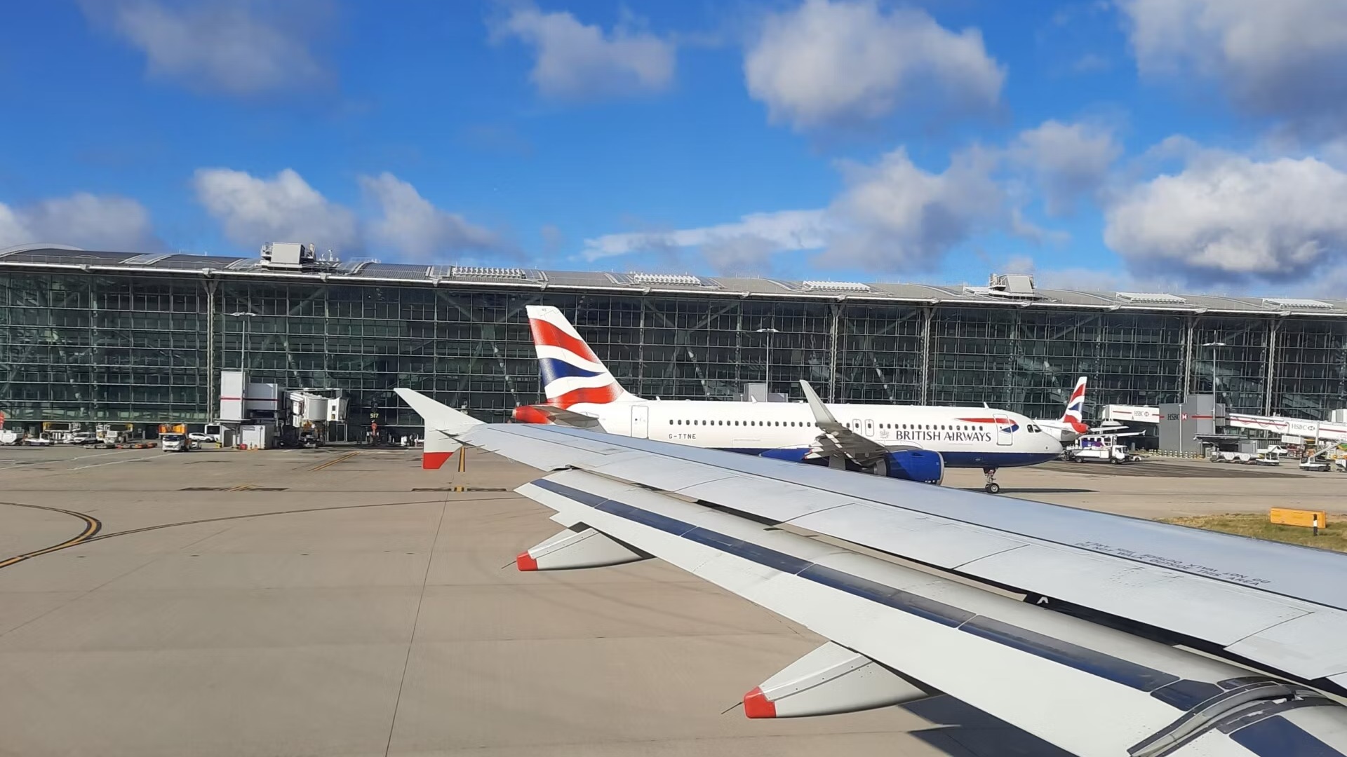 17 TimeSaving Way And  Tips to Connect with United Airlines Customer Service