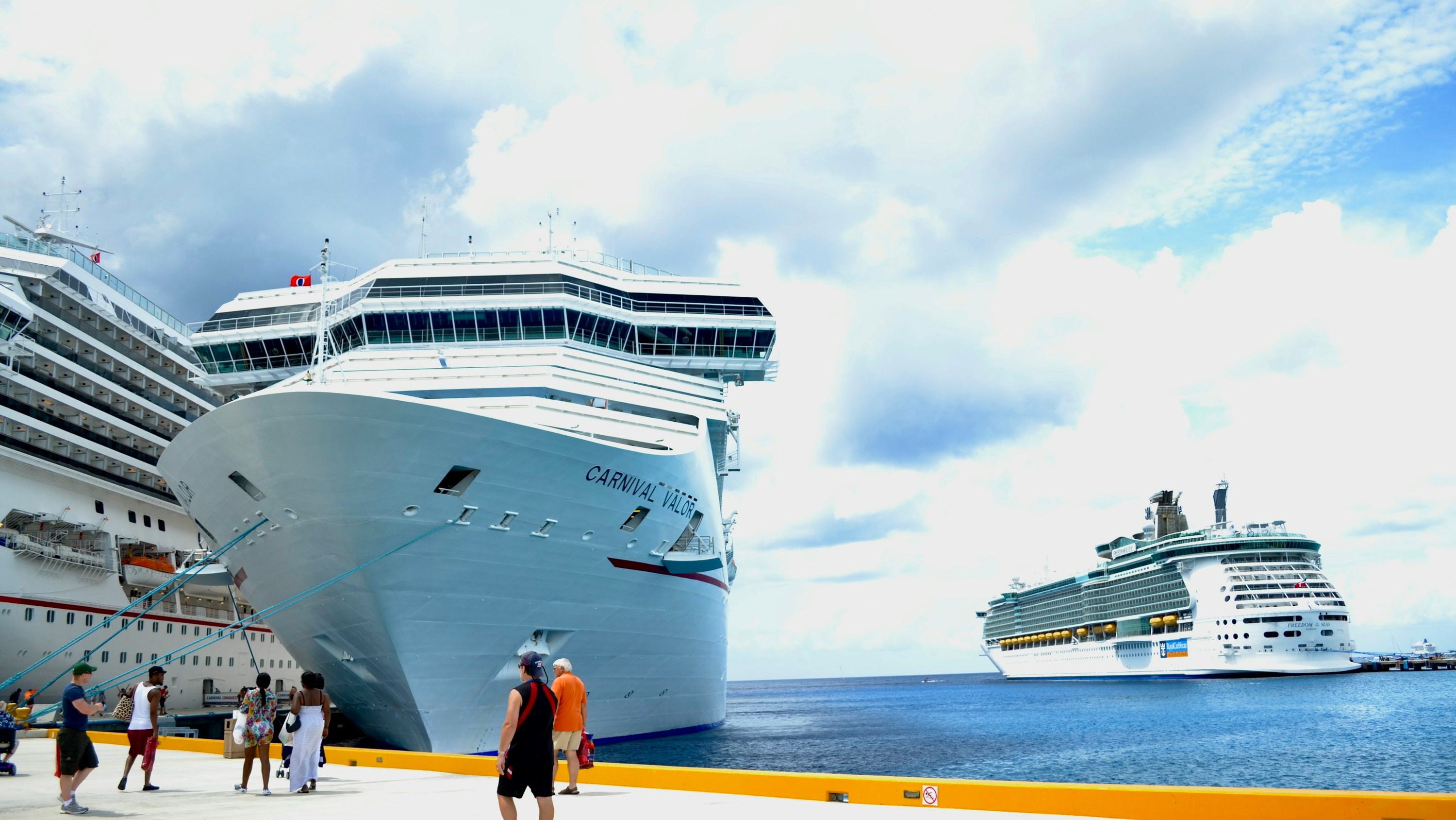 10 Ways to Call How can I speak to someone at Royal Caribbean Customer Care A Step by Step Guide
