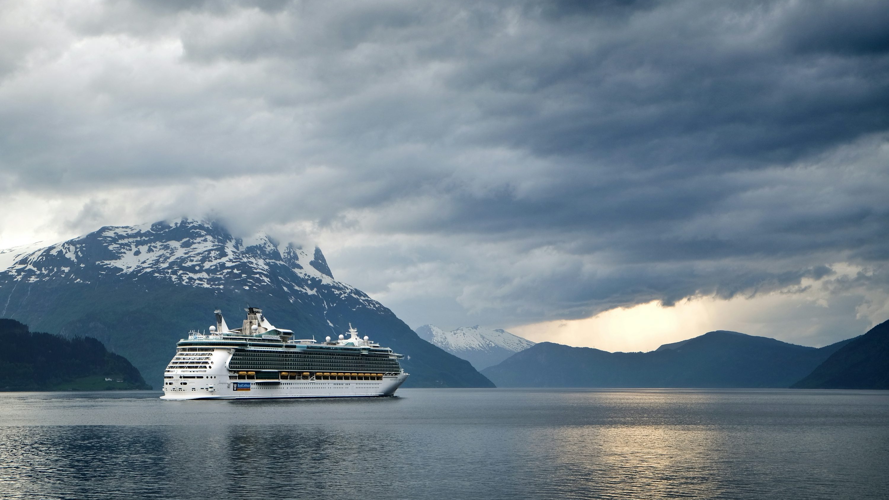 15 Ways to Contact How can i speak to someone at Oceania Cruises The Complete Guide