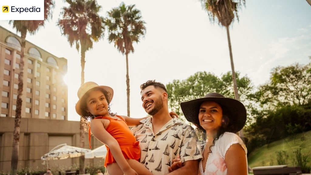 17 Ways to Access EXPEDIA CUSTOMER SERVICE NUMBER via Phone Emails Options A Detailed Guide